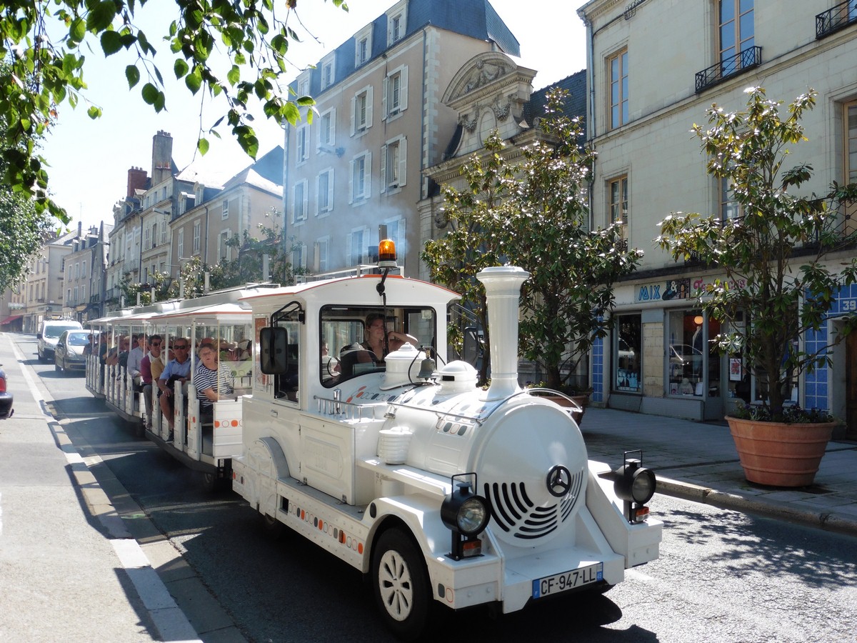 Le petit train touristique - Angers