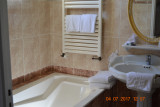 Hôtel Le Castel - Salle de bain grandes chambres