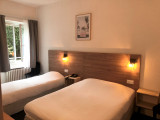 Hôtel Le Progrès chambre confort triple