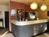 Hôtel Le Progrès desk