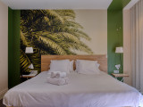 Chambre jacuzzi privatif - © HOTEL LE CAVIER Chambre jacuzzi privatif