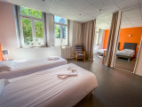 Bon Pasteur Hostellerie - Chambre Premium triple - © Bon Pasteur Accueil Bon Pasteur Hostellerie - Chambre Premium triple