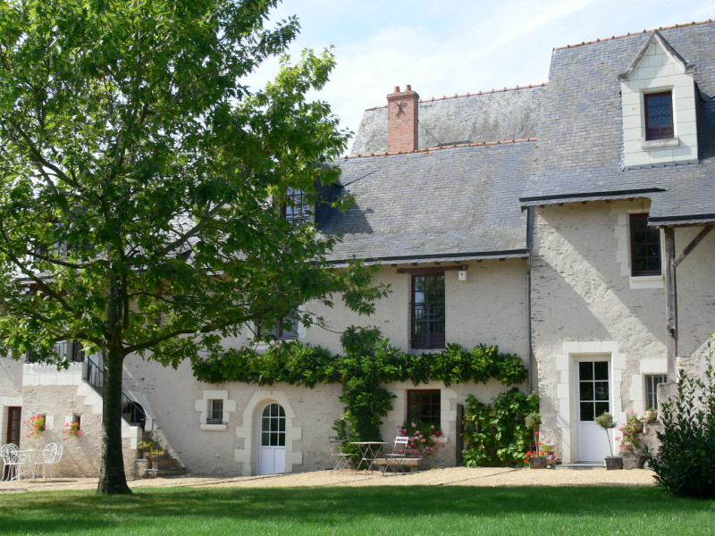 destination-angers-chambrehotes-haut-pressoir-sainte-gemmes-sur-loire-2063827.jpg