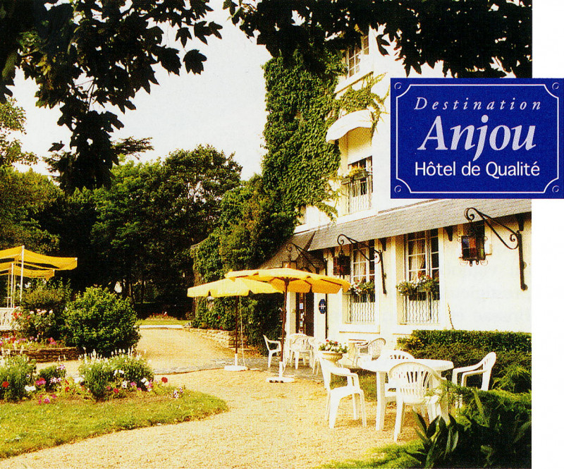 Hôtel Le Castel - Façade Hôtel - © Alain Couet Hôtel Le Castel - Façade Hôtel