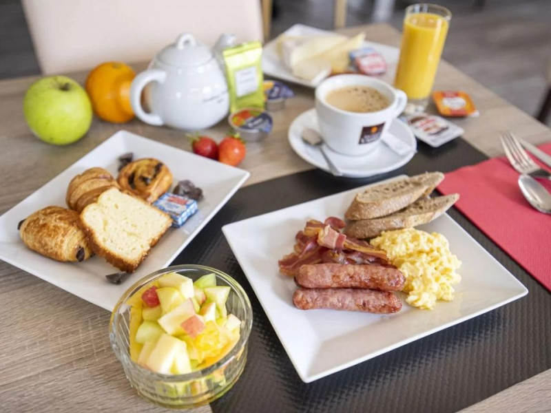 Atoll Hôtel Logis Angers Beaucouzé