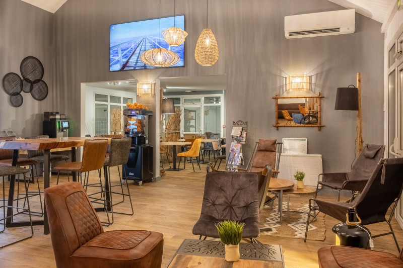 Le Village 49 - Espace Coworking Bar