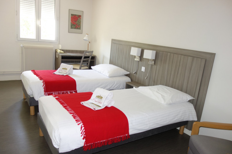 Bon Pasteur Hostellerie - Chambre twin premium - © Bon Pasteur Accueil Bon Pasteur Hostellerie - Chambre twin premium